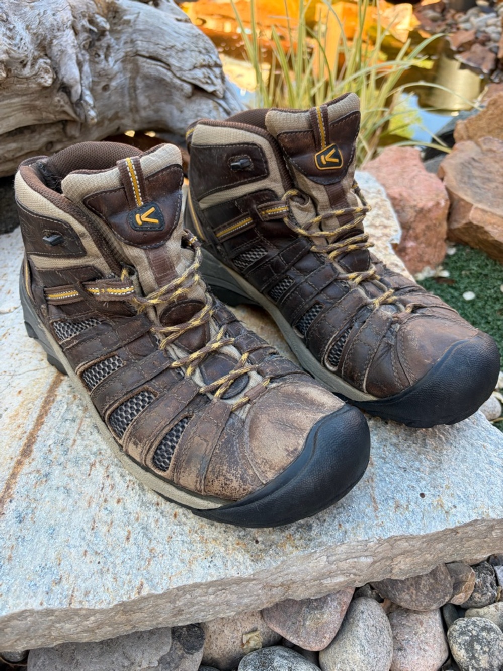 KEEN Targhee Style Hiking Boots Mens 12 Brown Waterproof Trail